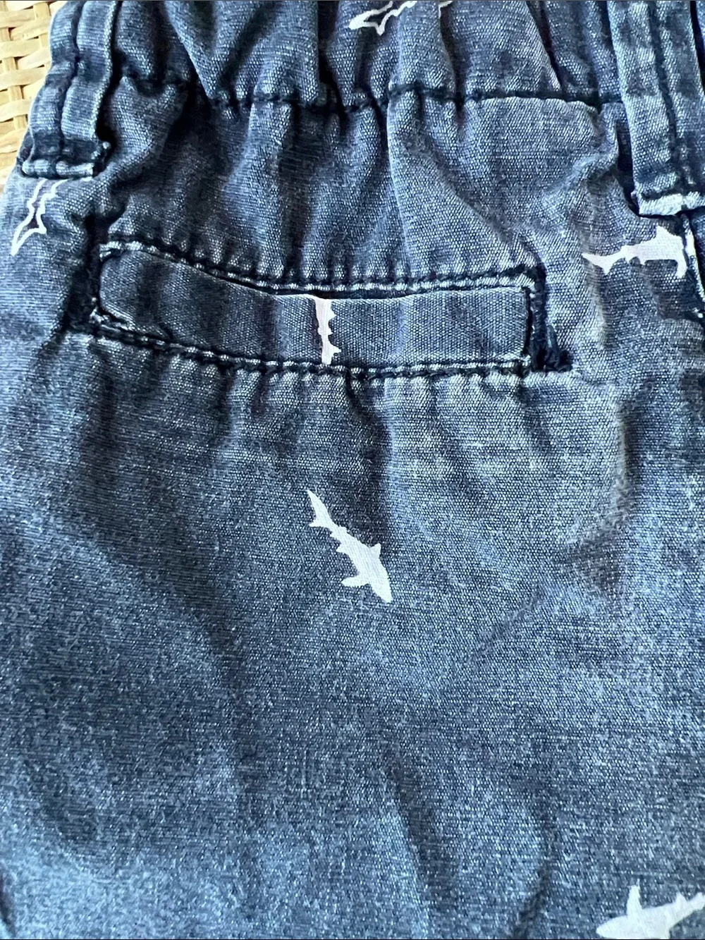Oshkosh B’gosh 100% Cotton Navy Toddler Shark Shorts Distressed Faded Boys 3T